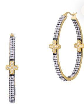PAVÉ DOUBLE ROW CLOVER HOOP EARRINGS